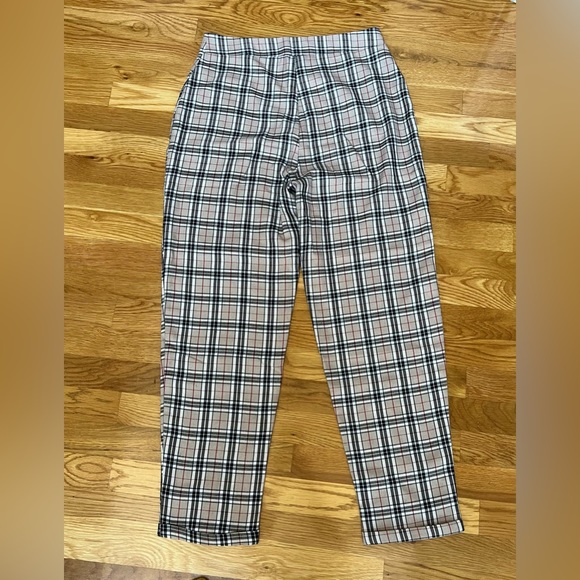 Nasty Gal plaid high waisted pants - 8 - Picture 5 of 7